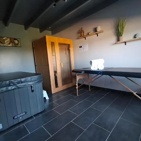 بيت للعطل Le Domaine Des Biches Longueville (Pas-de-Calais)